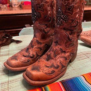 Corral Fleur-De-Lis Boots Brown/Black In-lay Size 9